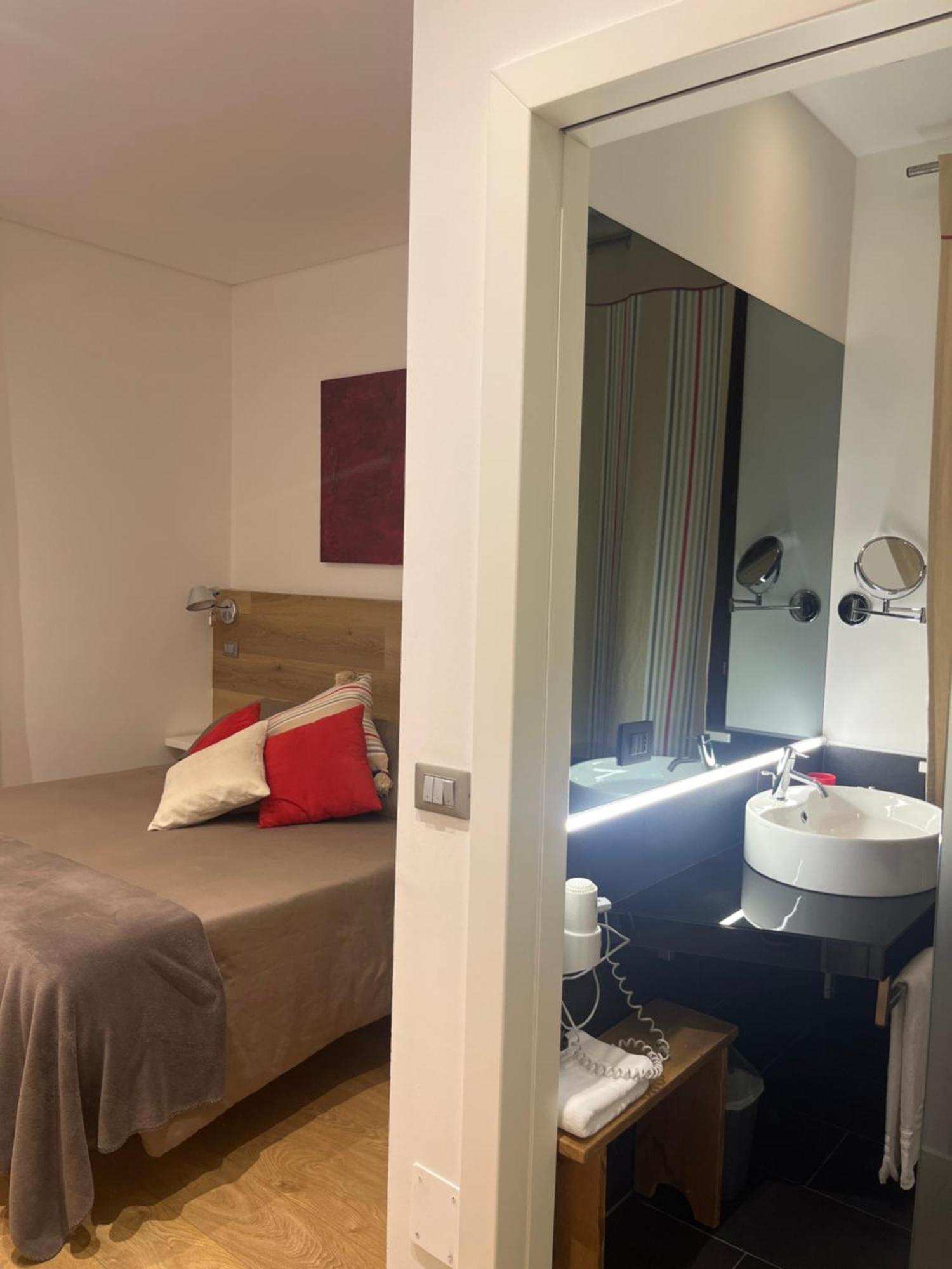 Apartment Acero Rosso ريكو ديل غولفو دي سبيزيا المظهر الخارجي الصورة